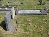 image of grave number 891935